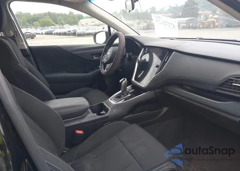 2021 Subaru Legacy Premium из США, поврежденный, VIN 4S3BWAD69M3019324